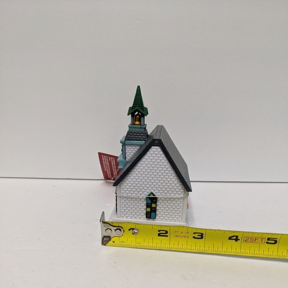 Xmas Christmas Village Steepled Church building, Cobblestone Corners Collection - Picture 8 of 8